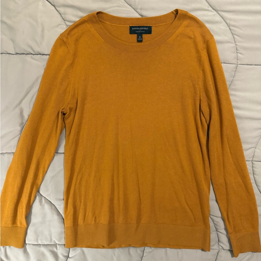 Banana Republic Forever Sweater - M